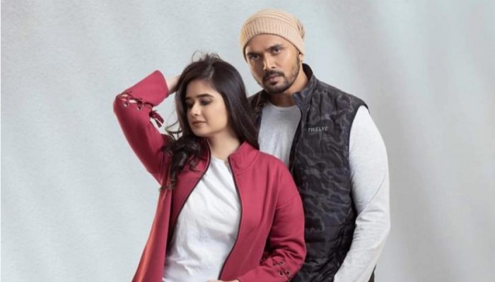 যে কারণে ঐশিকে নিয়ে স্টেডিয়ামে যাচ্ছেন শুভ