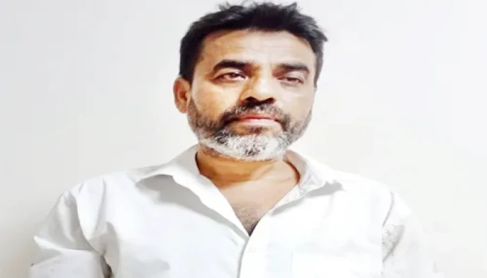 সরকারি কর্মকর্তা সেজে চাকরি দেয়ার নামে প্রতারণা