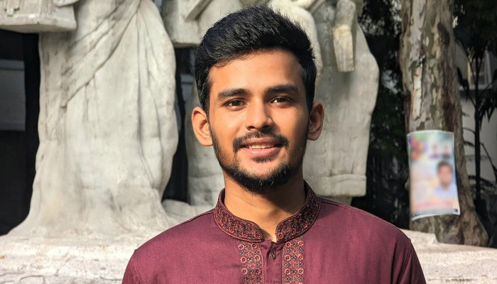 বর্তমানে নিজের কোনো রাজনৈতিক সংশ্লিষ্টতা নেই বলে জানিয়েছেন যুব ও ক্রীড়া মন্ত্রণালয়ের উপদেষ্টা আসিফ মাহমুদ।