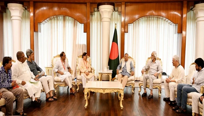সংলাপে জাতীয় রাজনৈতিক কাউন্সিল গঠনের প্রস্তাব দিয়েছে গণতন্ত্র মঞ্চ