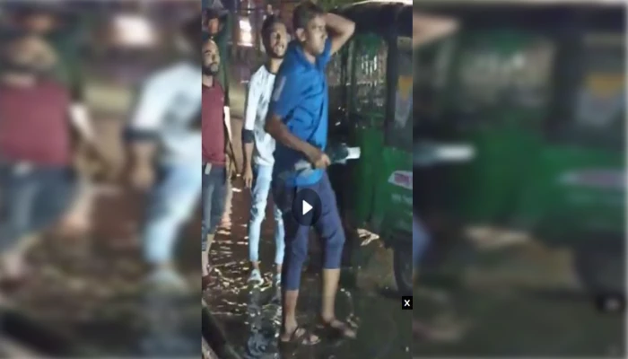 সন্ত্রাসীদের হামলায় যুগান্তর সাংবাদিক আহত