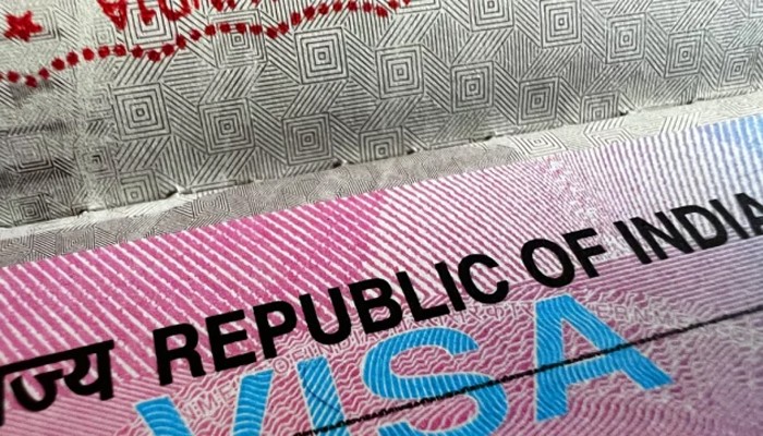 ভিসা কার্যক্রম নিয়ে নতুন করে যা জানাল ভারত