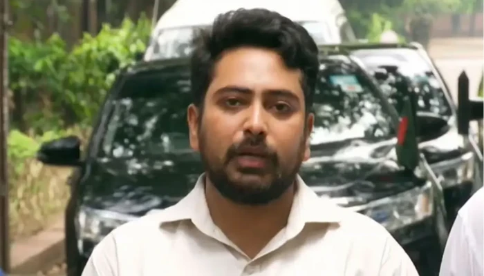আ.লীগের সব সময় দুটো চরিত্র : উপদেষ্টা নাহিদ