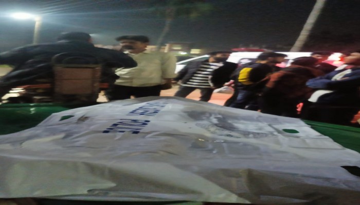 পাবনায় চরমপন্থি নেতাকে কুপিয়ে ও জবাই করে হত্যা