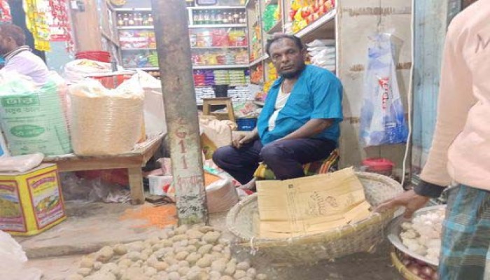 বোরহানউদ্দিনে তরুণ দলের নেতার দোকানপাট ভাঙচুর ও নগদ অর্থ লুটের অভিযোগ