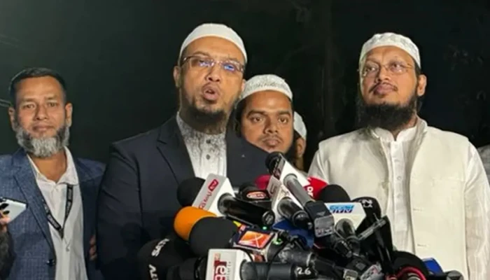 আমরা সবাই ঐক্যবদ্ধ আছি। শায়খ আহমাদুল্লাহ
