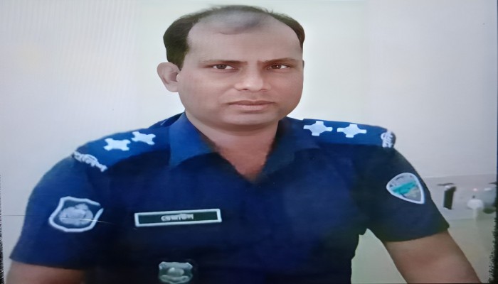 ব্রাহ্মণবাড়িয়া সদর থানার এসআই রেজাউলের মাদক ও মামলা বাণিজ্য ।