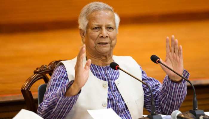 কারো ধমক শুনবেন না : ডিসিদের প্রধান উপদেষ্টা