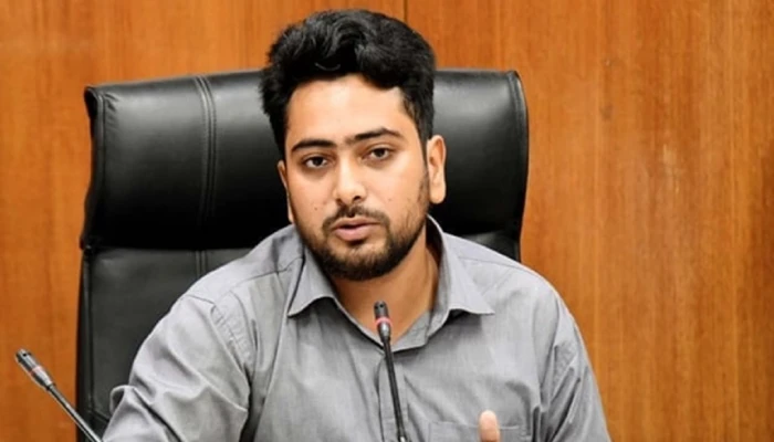 পদত্যাগ করেছেন কিনা জানালেন নাহিদ
