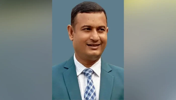 ভাই’ সম্বোধন করায় সাংবাদিকের ওপর খেপলেন ম্যাজিস্ট্রেট