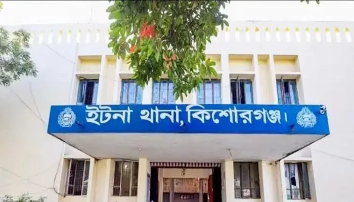 মুরগি কিনতে গিয়ে দ্বন্দ্ব, পিটুনিতে ক্রেতার মৃত্যু