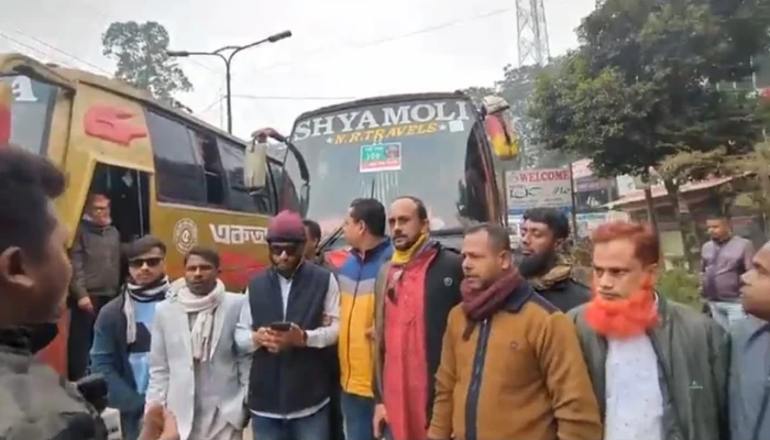 বগুড়া থেকে ঢাকার পথে বিএনপির অর্ধ লক্ষাধিক নেতাকর্মী