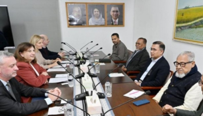 ​তারেক রহমানের সঙ্গে বৈঠক, নির্বাচনে বিপুল সংখ্যক পর্যবেক্ষক পাঠাবে ইইউ