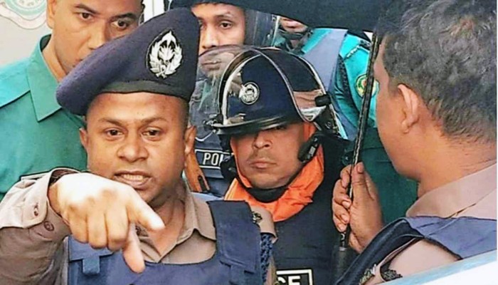 আলিফ হত্যা মামলায় চিন্ময়সহ ৩৯ আসামির বিচার শুরু