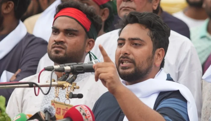 ​কার্ডের নামে মিথ্যা প্রতিশ্রুতি, ভোট কেনার কৌশল: নাহিদ