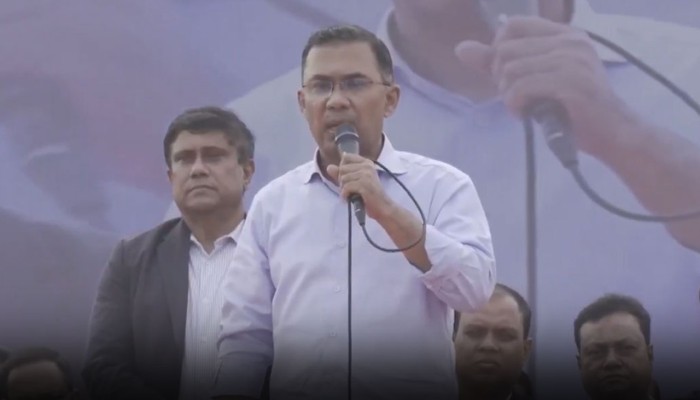 ​একটি রাজনৈতিক দল নারীদের ঘরে আটকে রাখতে চায়