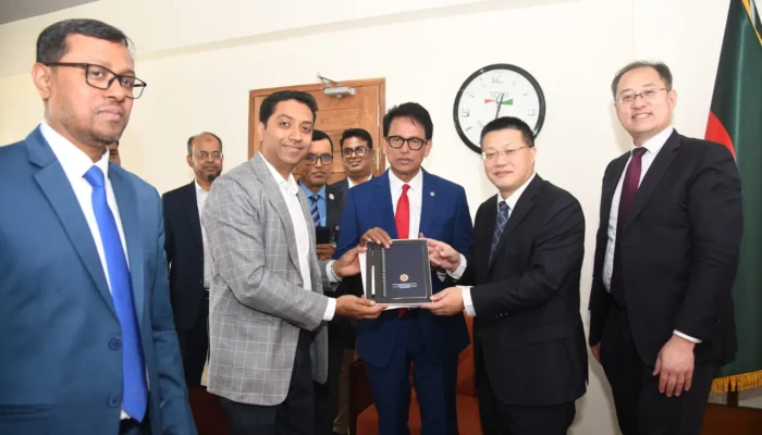 ১০ হাজার শিক্ষার্থীকে চীনা ভাষা শিক্ষা দেওয়া হবে : চীনা রাষ্ট্রদূত