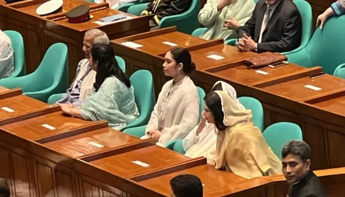 ​সংসদ অধিবেশনে ড. ইউনূস–জাইমাসহ উপস্থিত ছিলেন যারা