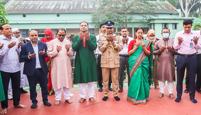 ঠাকুরগাঁওয়ে নানা আয়োজনের মধ্য দিয়ে “মহান স্বাধীনতা ও জাতীয় দিবস” পালিত হয়েছে।