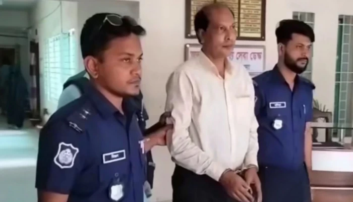 ​নারীসহ পুলিশি পাহারায় রাত কাটাতে চেয়ে আটক