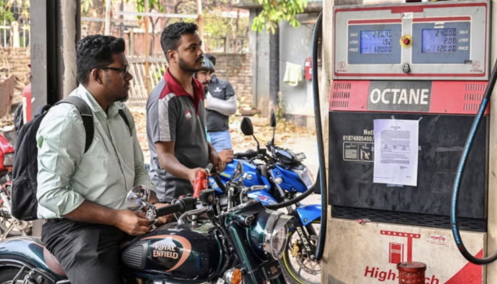 ​বিশ্বে তেল-শূন্য প্রথম দেশ হওয়ার ঝুঁকিতে বাংলাদেশ