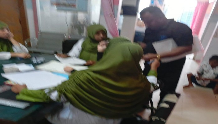 সুনামগঞ্জ সদর হাসপাতালে সেবার নামে অমানবিক আচরণ ও নার্সের ঔদ্ধত্য