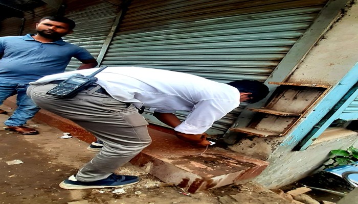 অবৈধ কাউন্টার উচ্ছেদ ও ফুটপাত দখলমুক্ত করতে ডিএসসিসি’র কঠোর অভিযানঃ সায়েদাবাদে ১০০ কাউন্টার সিলগালা