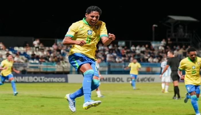 ​আর্জেন্টিনাকে ৩-০ গোলে হারিয়ে বিশ্বকাপে ব্রাজিল