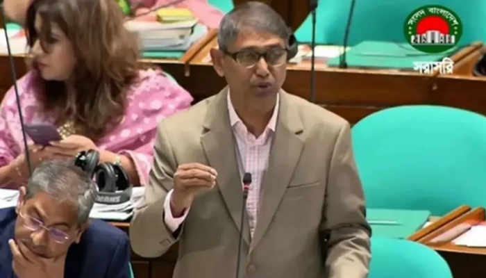 দেশে বর্তমানে বীর মুক্তিযোদ্ধা কতজন, জানালেন মন্ত্রী