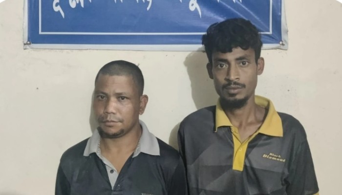 ঠাকুরগাঁওয়ে কলাবাগান থেকে দুই মাদক ব্যবসায়ী গ্রেপ্তার