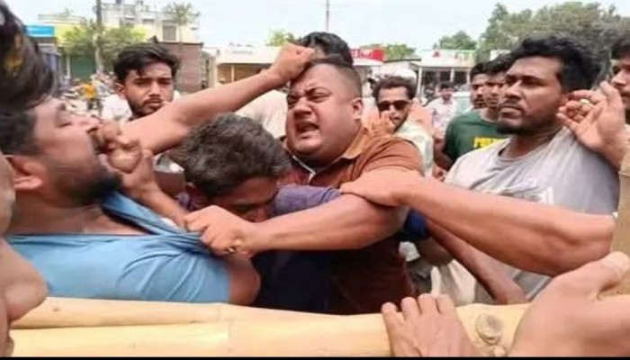 ঠাকুরগাঁওয়ে পাম্পে তেল নিতে গিয়ে হাতাহাতি মহাসড়ক অবরুদ্ধ