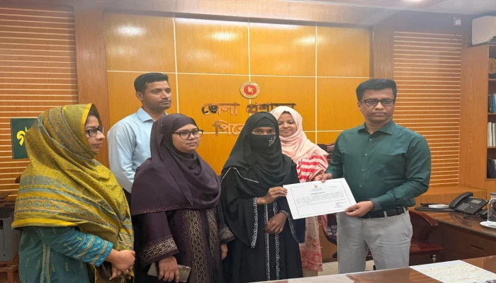 সেই শিক্ষার্থী তাহমিনা পেলো ‘কন্যা সাহসিকা’ সম্মাননা