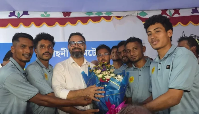 ​ক্লাব বেঁচে থাকলে খেলোয়াড়রা বেঁচে থাকবে : ক্রীড়া প্রতিমন্ত্রী