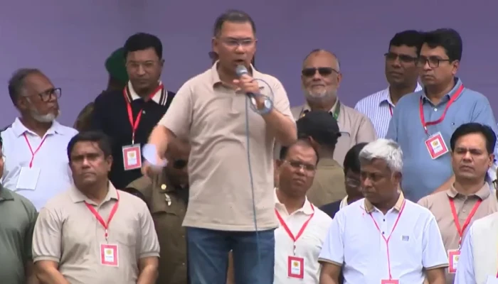 ​গণভোটের রায় ভিন্ন খাতে নিতে চাইছে কিছু দল