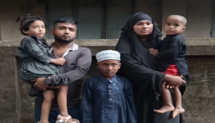 টাঙ্গাইলের ধনবাড়ীর কয়ড়ায় একই পরিবারের  "৫ জন ইসলাম ধর্ম গ্রহণ"...