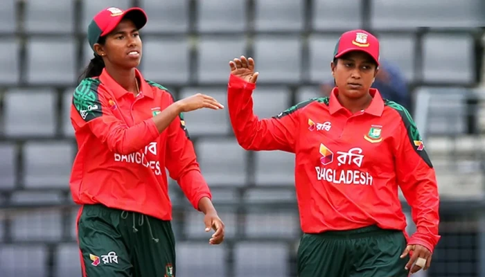 ​হার দিয়ে শুরু বাংলাদেশের