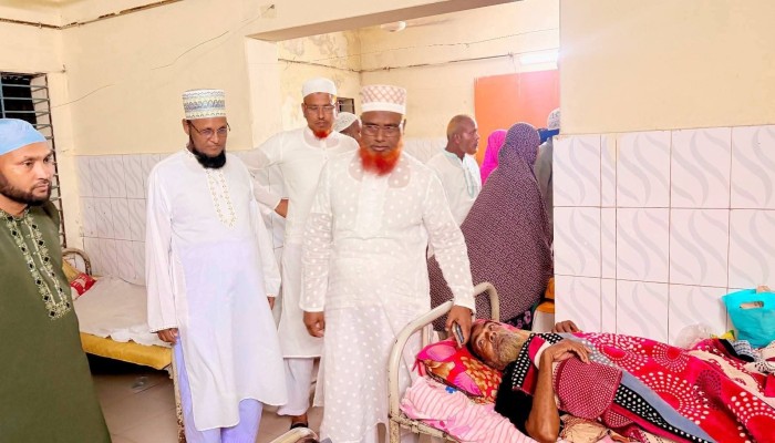 ডিমলা হাসপাতালে এমপি’র হঠাৎ পরিদর্শন