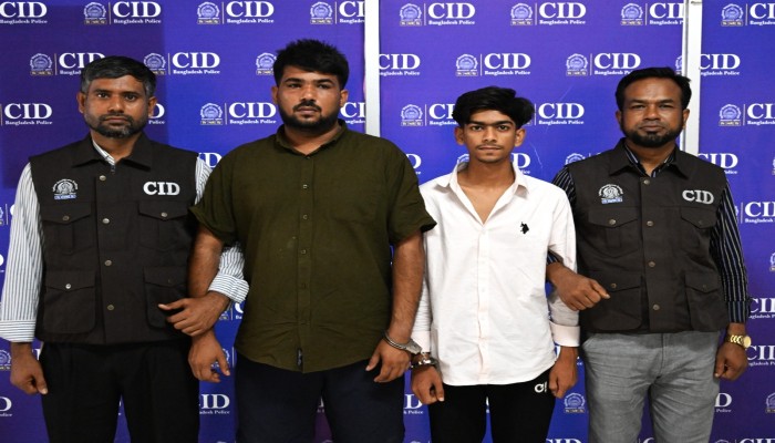 মালয়েশিয়া প্রবাসীর ছেলেকে অপহরণ করে ১০ লাখ টাকা মুক্তিপণ দাবিঃ  চক্রের ০২ সদস্যকে গ্রেফতার করেছে সিআইডি