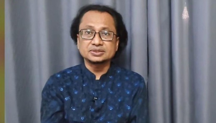 ​নয়াদিল্লি বিমানবন্দর থেকে ফেরত এলেন প্রধানমন্ত্রীর তথ্য উপদেষ্টা ডা. জাহেদ উর রহমান