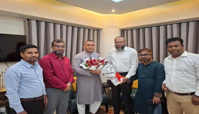 এমপি নুরুল ইসলামের সাথে পবিপ্রবি'র ভিসি'র সাক্ষাৎ