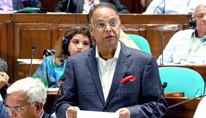 ​বিদ্যুৎ পরিস্থিতির উন্নতি সত্ত্বেও কিছু জায়গায় লোডশেডিং থাকবে: বিদ্যুৎ মন্ত্রী