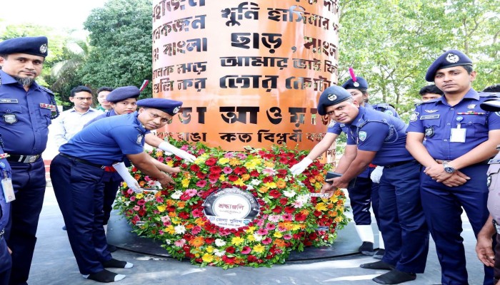 রাঙ্গামাটিতে জেলা পুলিশের উদ্যোগে ‘জুলাই শহিদ দিবস’ পালিত, স্মৃতিস্তম্ভে শ্রদ্ধাঞ্জলি