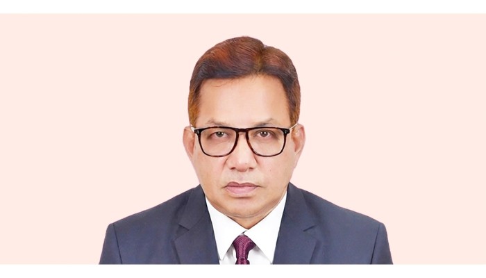 যা ইচ্ছা তাই করছেন স্বাস্থ্য সচিব কামরুজ্জামান দুর্নীতি ও ক্ষমতা অপব্যবহারের অভিযোগ