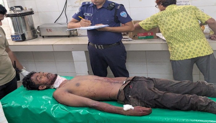 রাঙামাটিতে পারিবারিক কলহের জেরে মর্মান্তিক ঘটনা: মায়ের কোপে প্রাণ গেল মাদকাসক্ত ছেলের