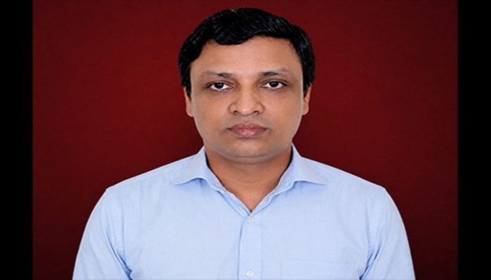সাবেক কাস্টমস কমিশনার হাফিজুর রহমানকে ঘিরে নতুন অ’ভিযোগ, দুদকে পদ পাওয়ার তদবিরের দাবি