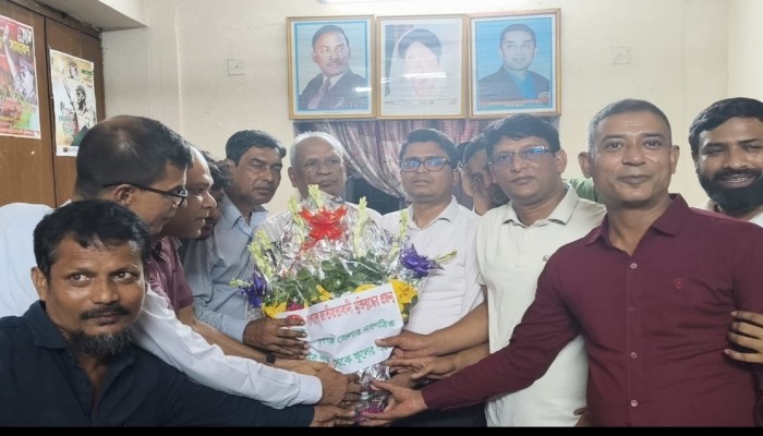 চাঁপাইনবাবগঞ্জে জাতীয়তাবাদী মুক্তিযুদ্ধের প্রজন্মের নতুন কমিটির অনুমোদন:আহ্বায়ক এ্যাড. দেলোয়ার ও  সদস্য সচিব ছবি