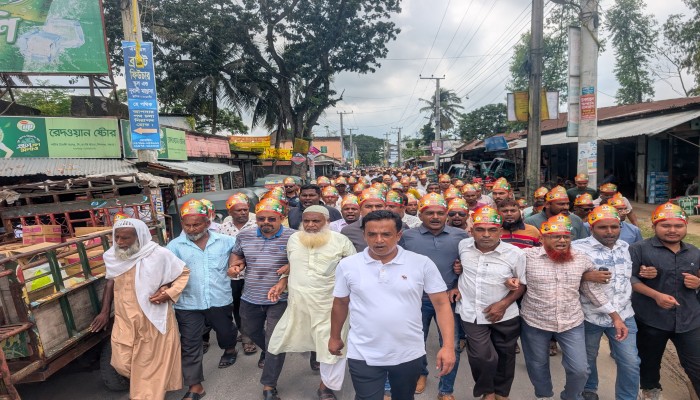 শিবগঞ্জে বিএনপির ৪৮তম প্রতিষ্ঠাবার্ষিকী পালন, তাহেরুলের নেতৃত্বে মহাস্থান থেকে বিশাল বর্ণাঢ্য র‍্যালি
