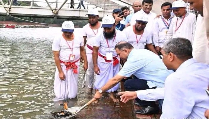 ‘৪০ কেজি পোনার মধ্যে মৃত ছিল আধা কেজিরও কম, তুচ্ছ ঘটনাকে রাজনৈতিক ইস্যু বানানোর চেষ্টা’