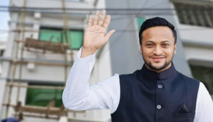 মাগুরায় সাকিবের বাড়িতে শুরু হয়েছে সংস্কার কাজ