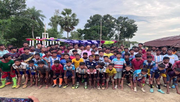 কালাইয়ে ক্রীড়াঙ্গনে নতুন প্রত্যাশা, কাঁটাহার ফুটবল একাডেমির অভিভাবক সমাবেশ